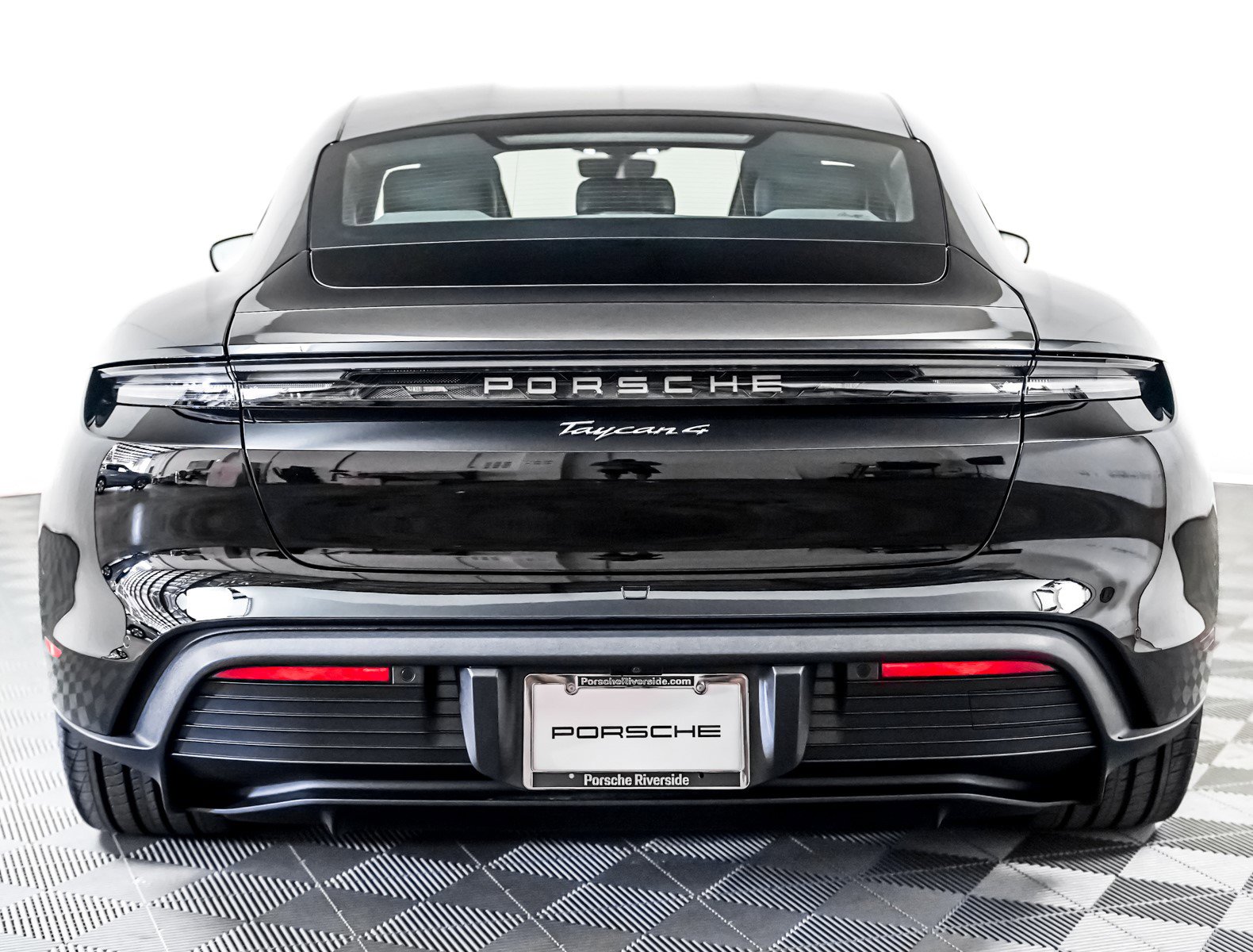 New 2026 Porsche Taycan image 11