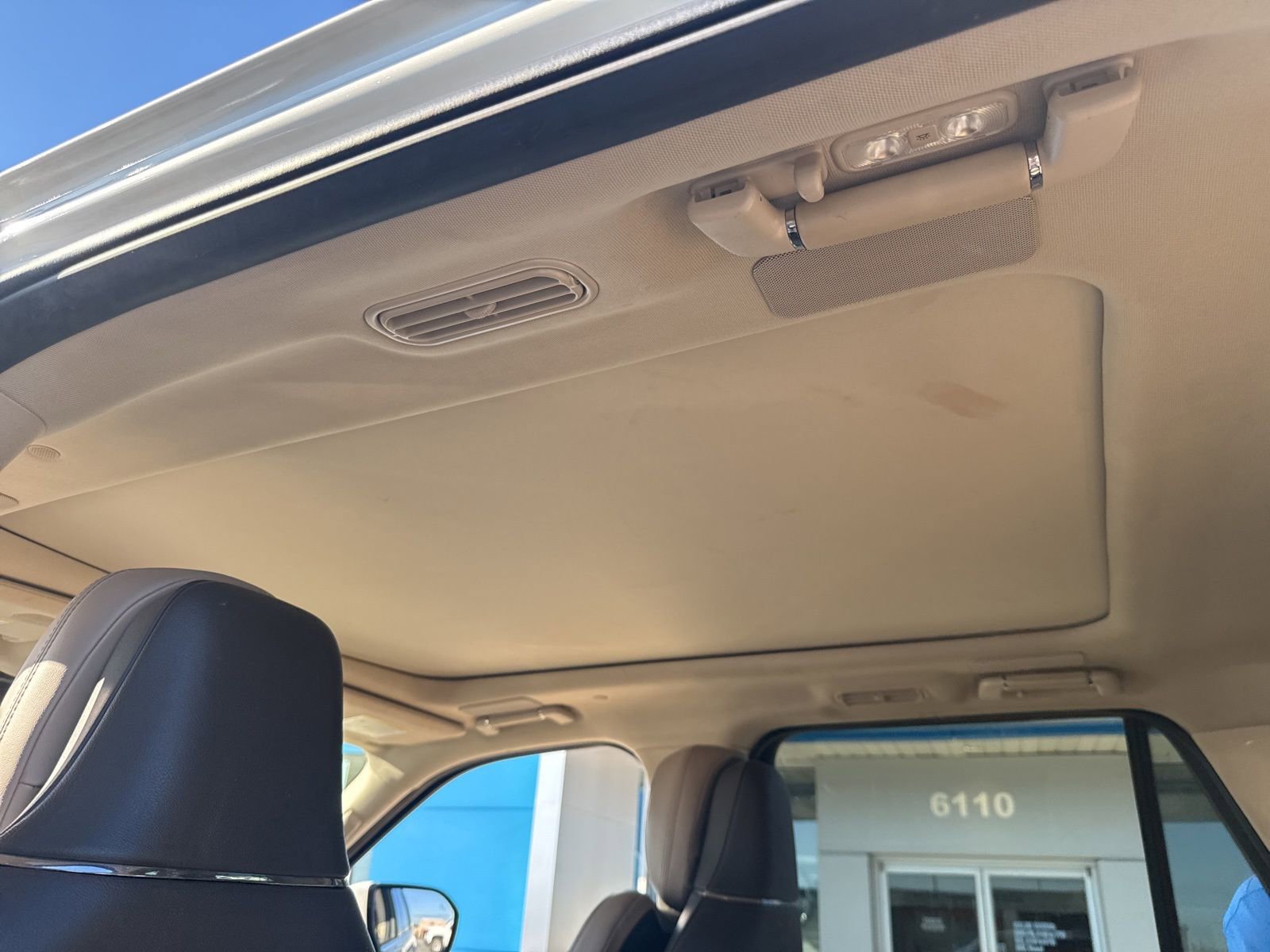 Used 2022 Lincoln Navigator Reserve image 11