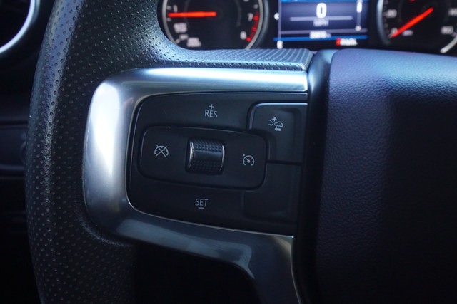 Used 2021 Chevrolet Blazer LT w/ LPO, Black Accent Package FWD image 13