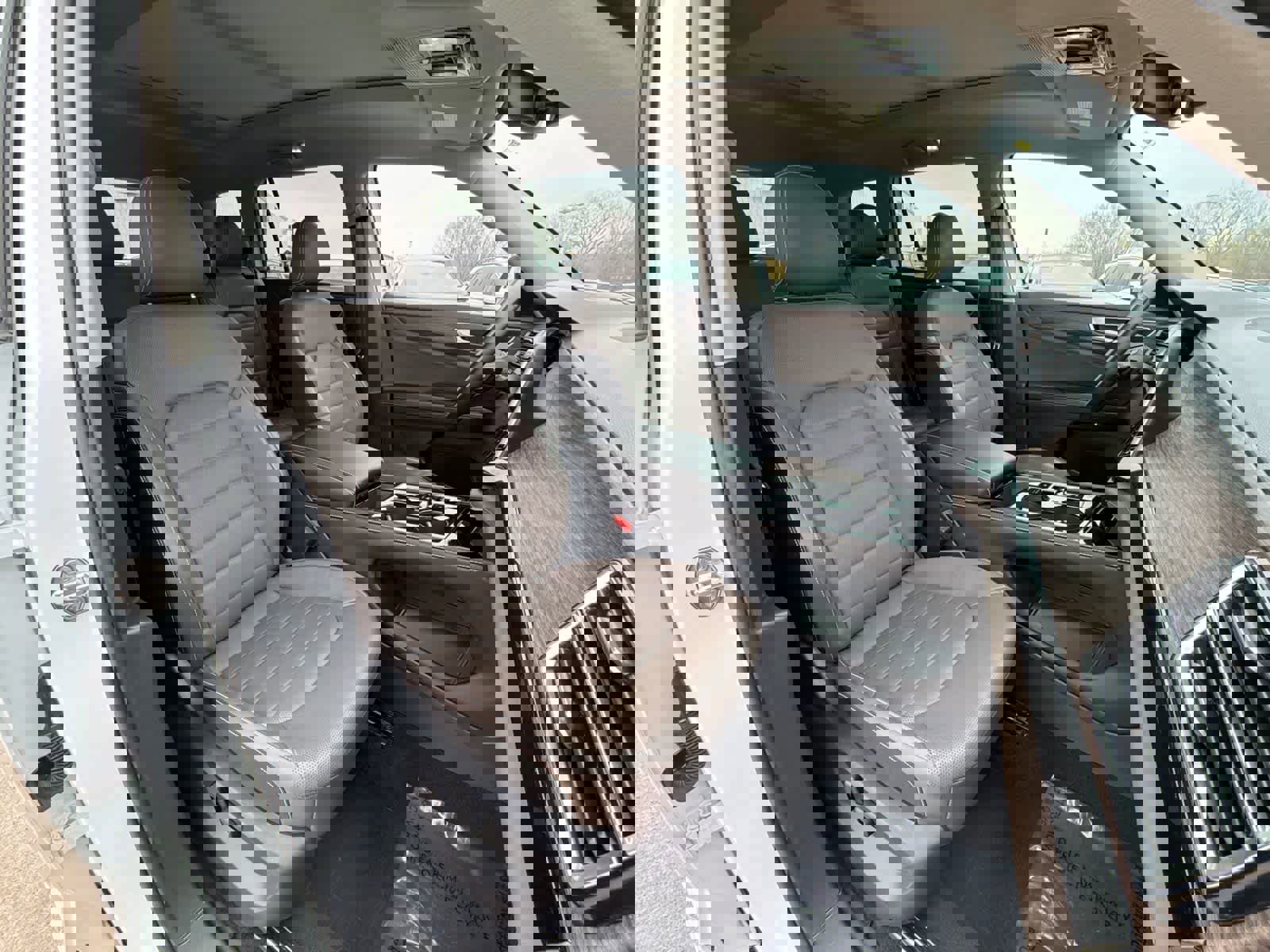 Used 2025 Volkswagen Atlas SEL image 15