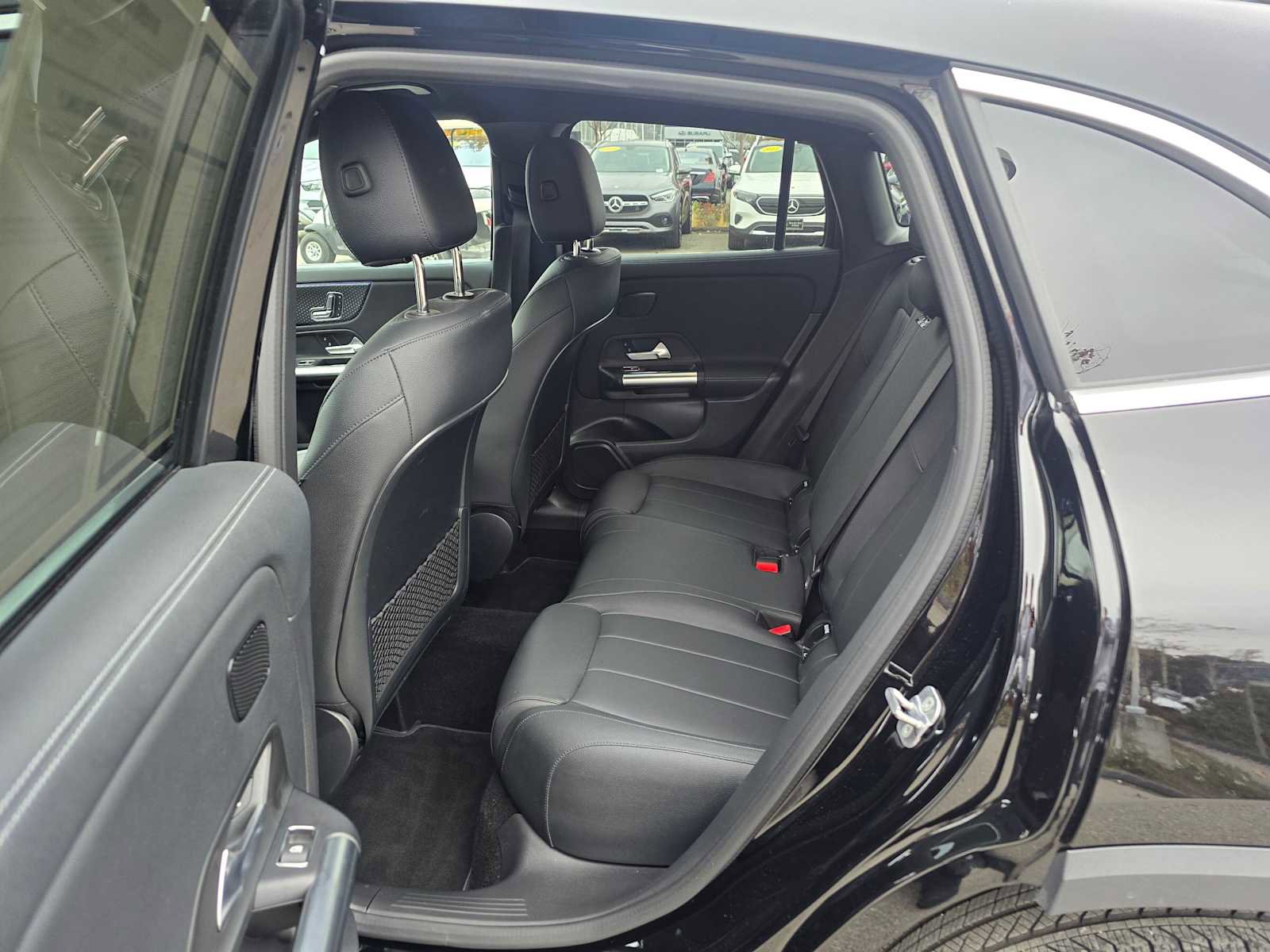 Used 2025 Mercedes-Benz GLA 250 image 19