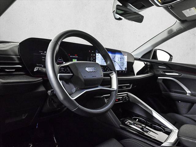 Certified 2025 Audi Q5 Premium Plus w/ Premium Plus AWD/4WD image 10