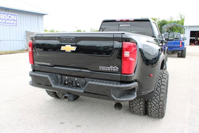 Used 2025 Chevrolet Silverado 3500 High Country w/ Technology Package image 11