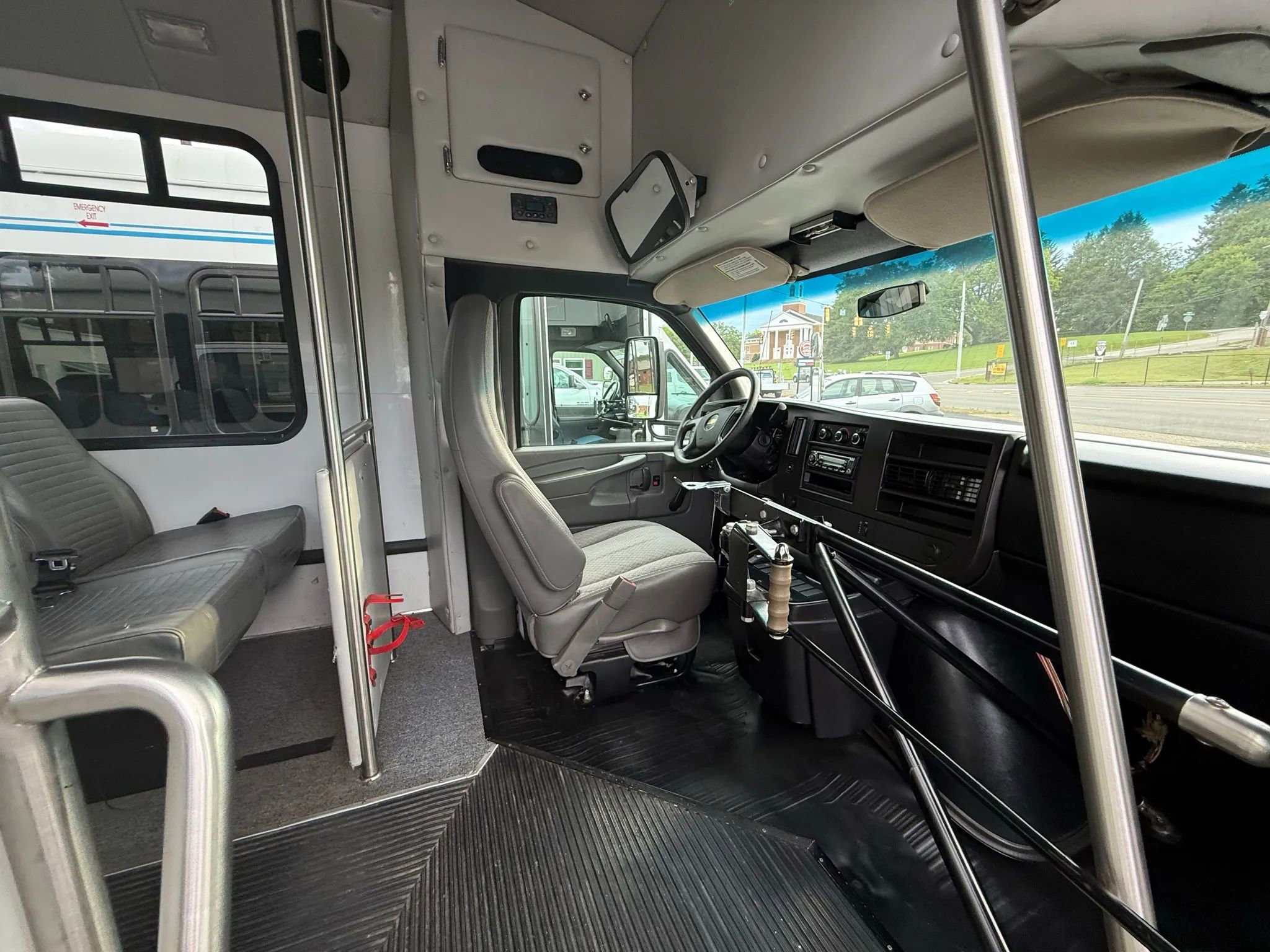 Used 2013 Chevrolet Express 4500 w/ Shuttle Bus Package image 3