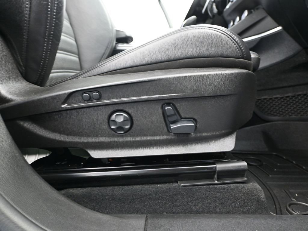 Used 2020 Alfa Romeo Stelvio Ti Sport w/ Quick Order Package 22S Sport image 49