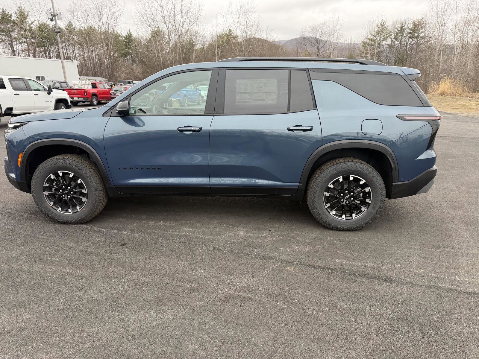 New 2026 Chevrolet Traverse Z71 image 4