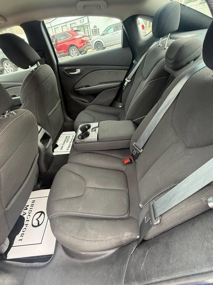 Used 2013 Dodge Dart SXT FWD image 8