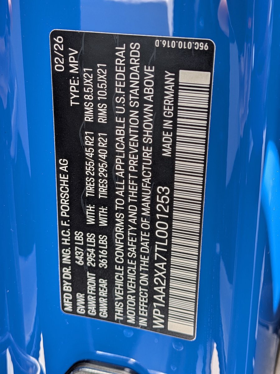 New 2026 Porsche Macan 4 Electric AWD/4WD image 30