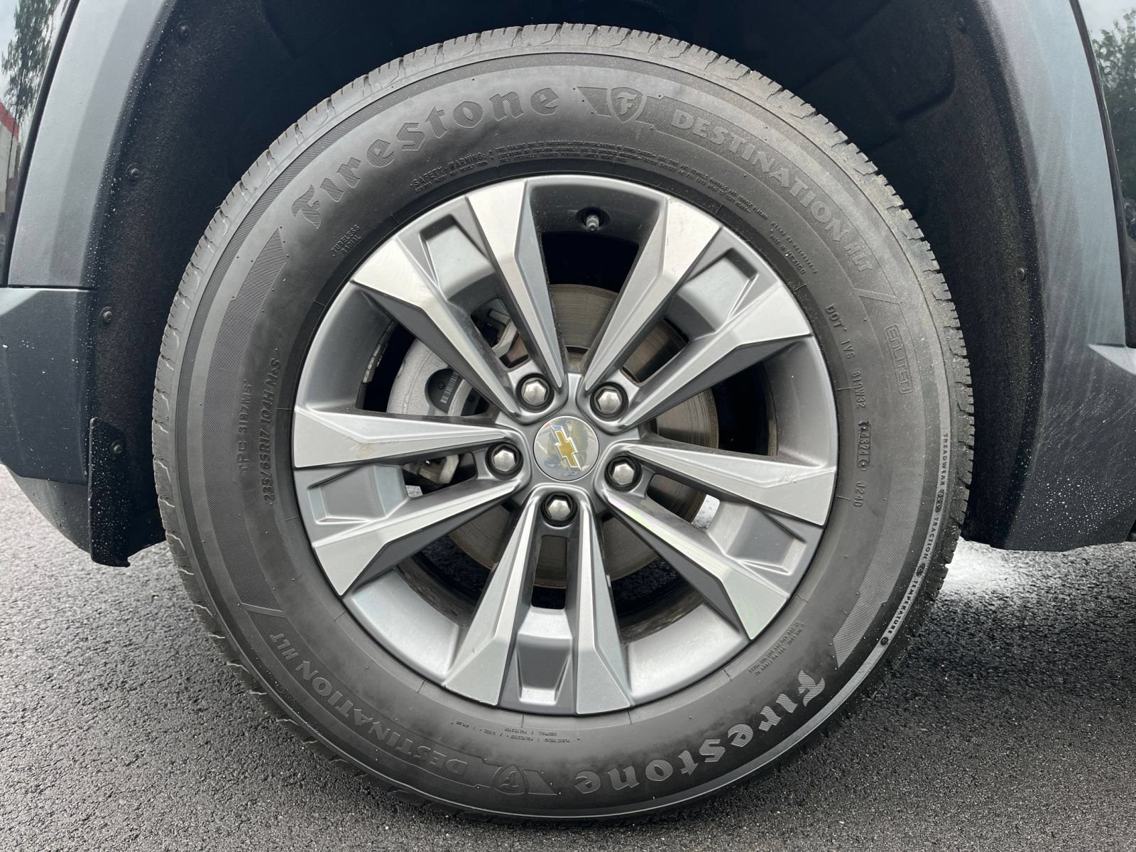 Used 2025 Chevrolet Equinox LT FWD image 35