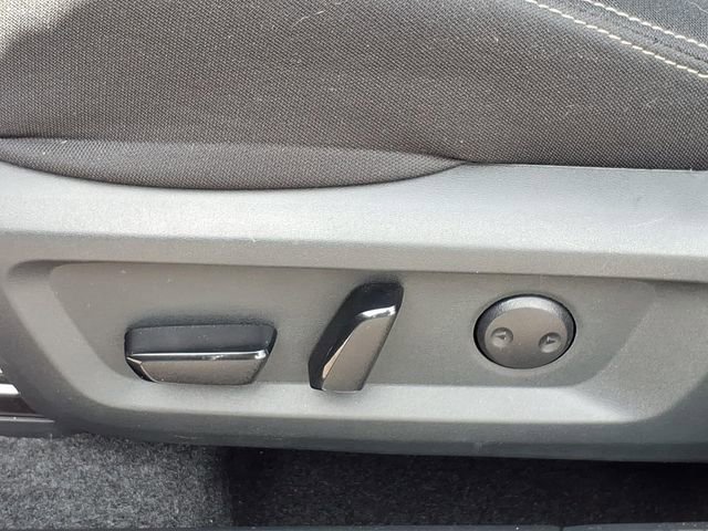 Used 2026 Nissan Rogue SV image 18