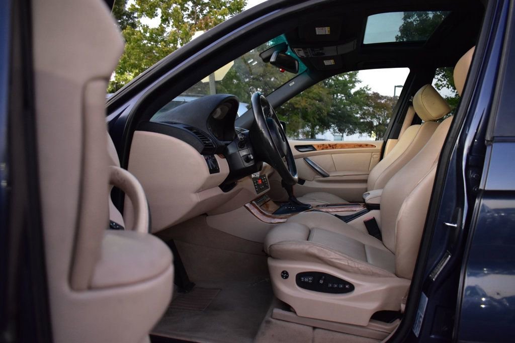 Used 2004 BMW X5 3.0i image 13