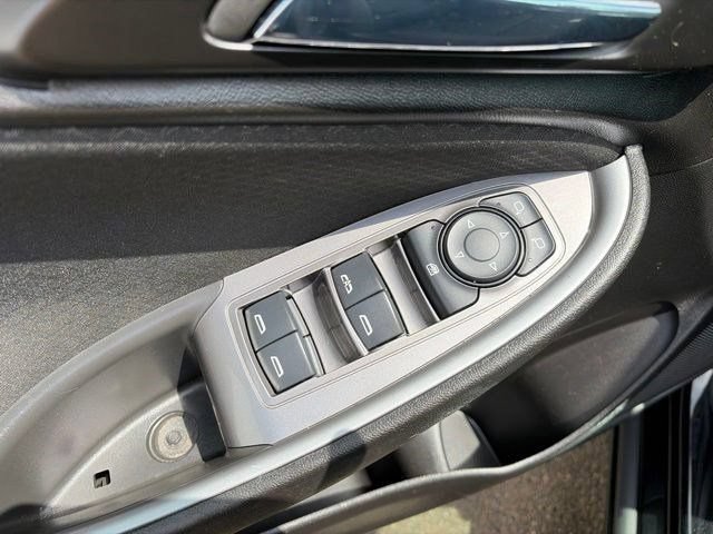 Used 2024 Chevrolet Malibu LT FWD image 13