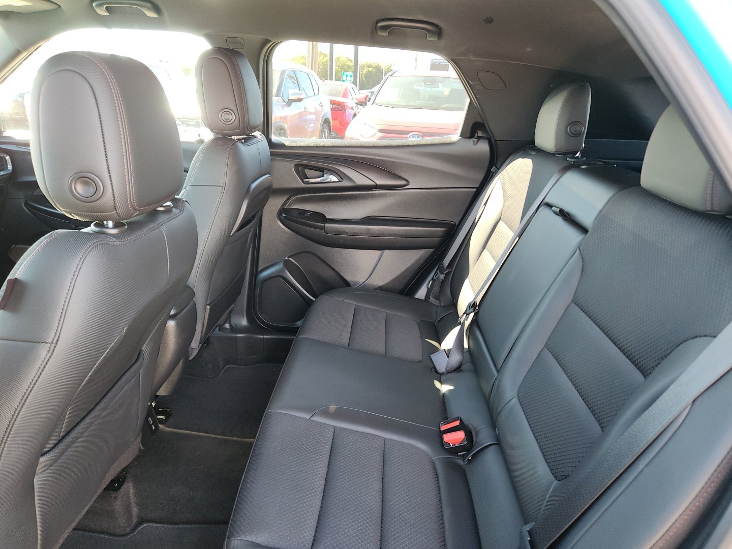 Used 2021 Chevrolet TrailBlazer RS w/ Convenience Package image 9