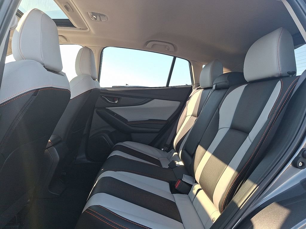 Used 2022 Subaru Crosstrek 2.5i Limited w/ Popular Package #4 image 10