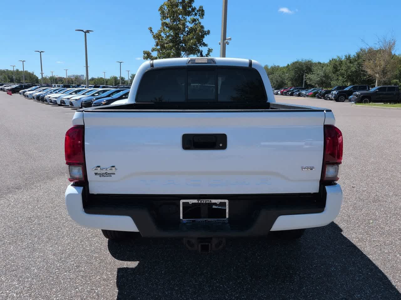Used 2023 Toyota Tacoma SR AWD/4WD image 5