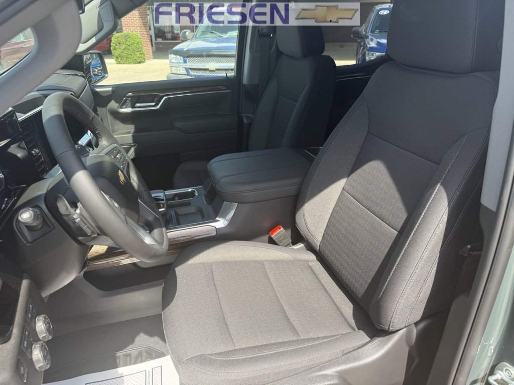 New 2025 Chevrolet Silverado 1500 LT w/ Z71 Off-Road Package image 9