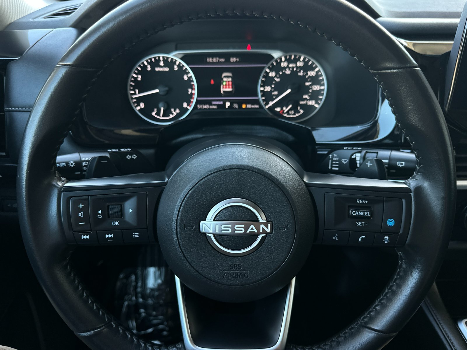 Used 2025 Nissan Pathfinder SV FWD image 22