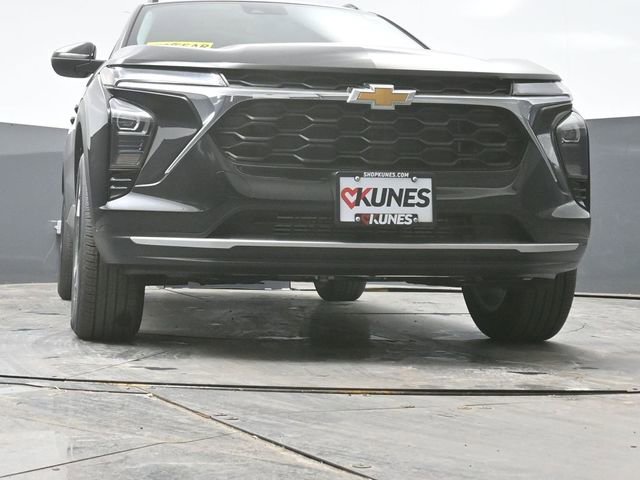 New 2026 Chevrolet Trax LT w/ Driver Confidence Package image 42