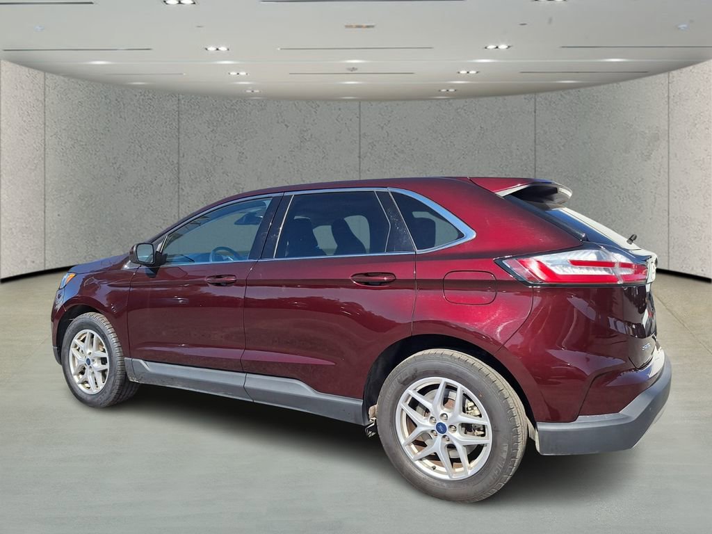 Used 2024 Ford Edge SEL image 7