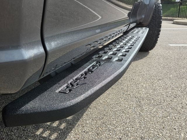 Used 2019 Ford F150 Raptor w/ Equipment Group 802A Luxury AWD/4WD image 28