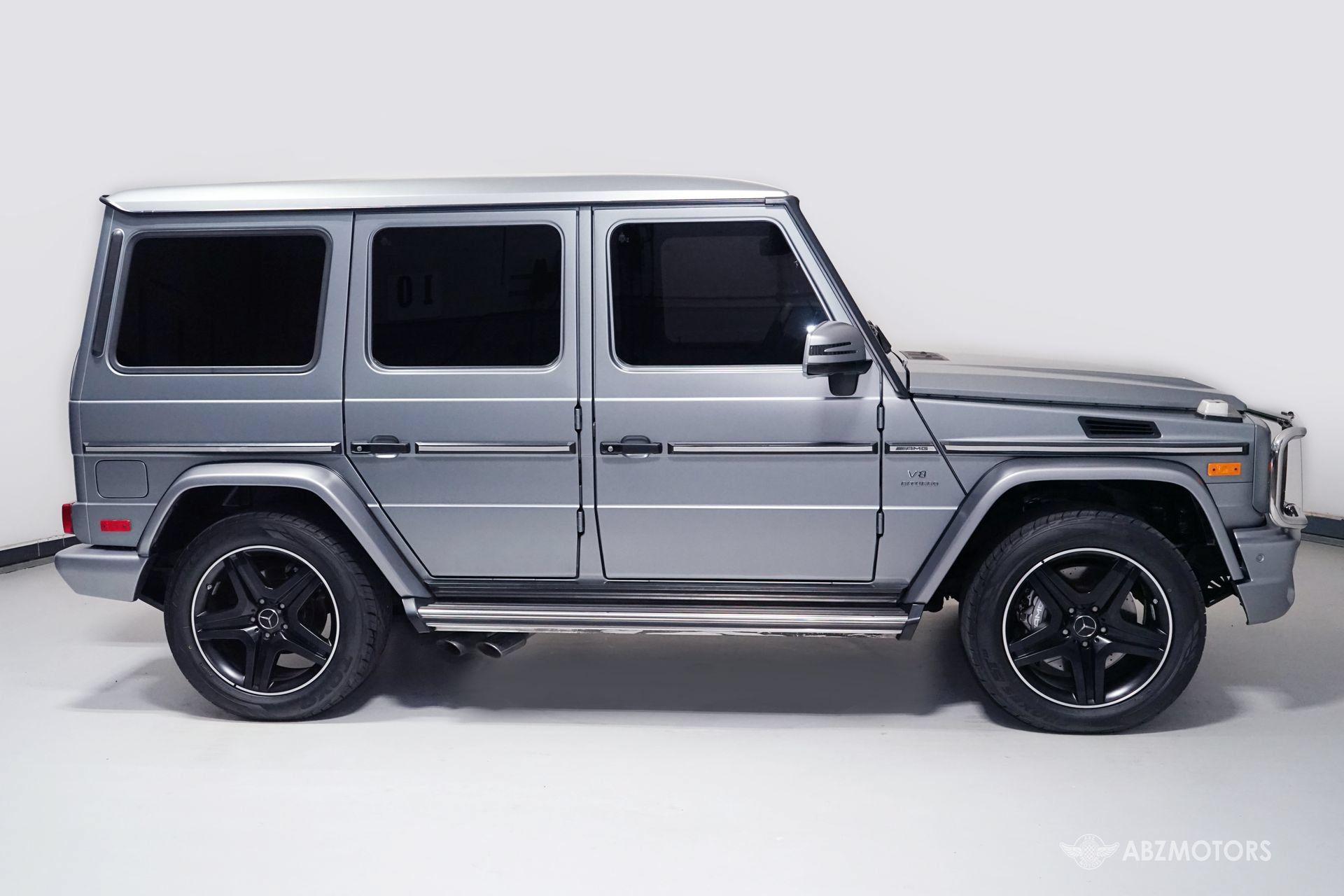 Used 2017 Mercedes-Benz G 63 AMG 4MATIC image 3