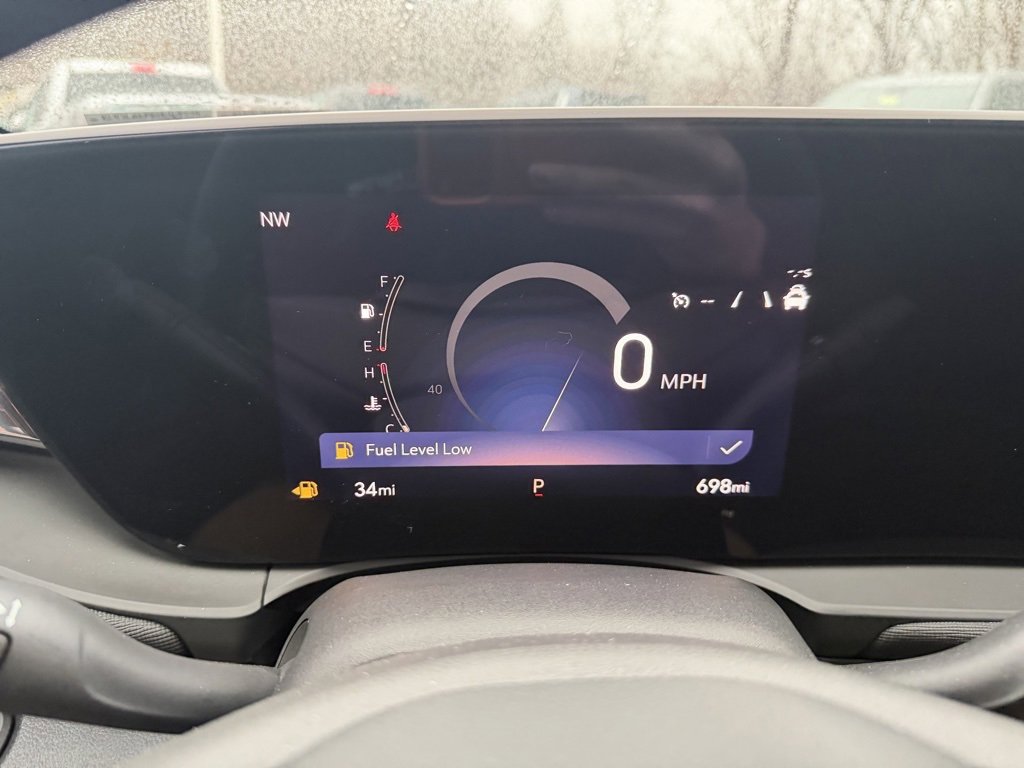 Used 2025 Buick Envista Preferred image 23