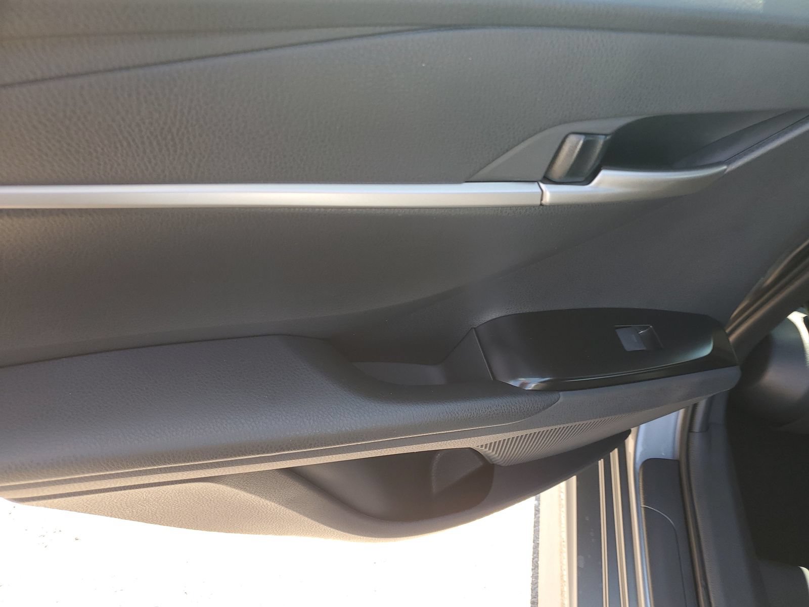 New 2026 Toyota Camry SE FWD image 16
