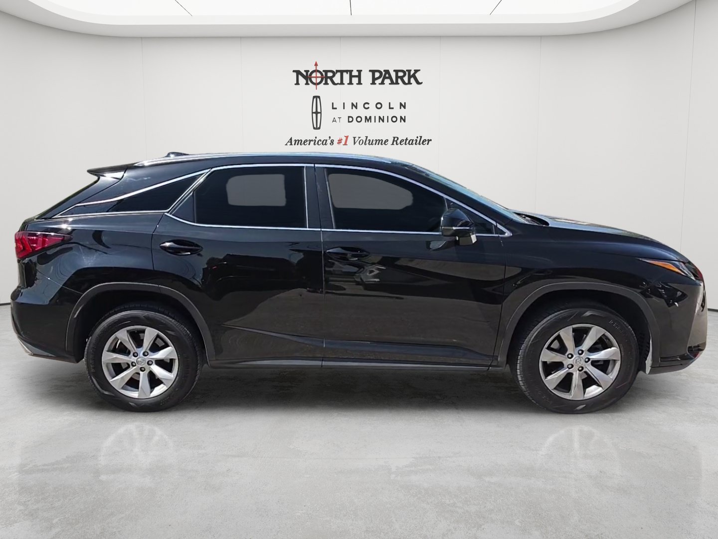 Used 2016 Lexus RX 350 FWD w/ Premium Package image 7