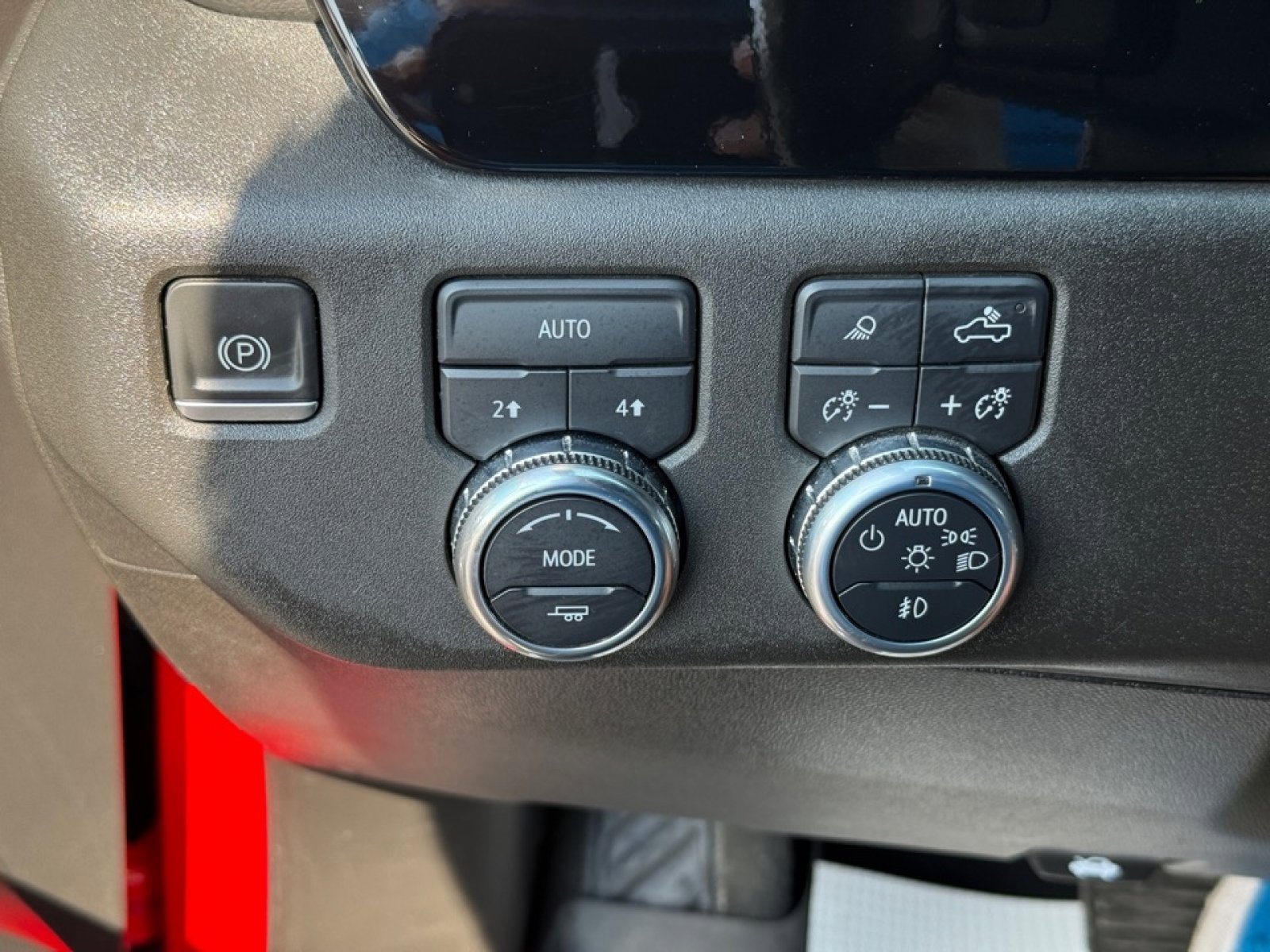 Used 2022 GMC Sierra 1500 Elevation w/ Elevation Premium Package image 33