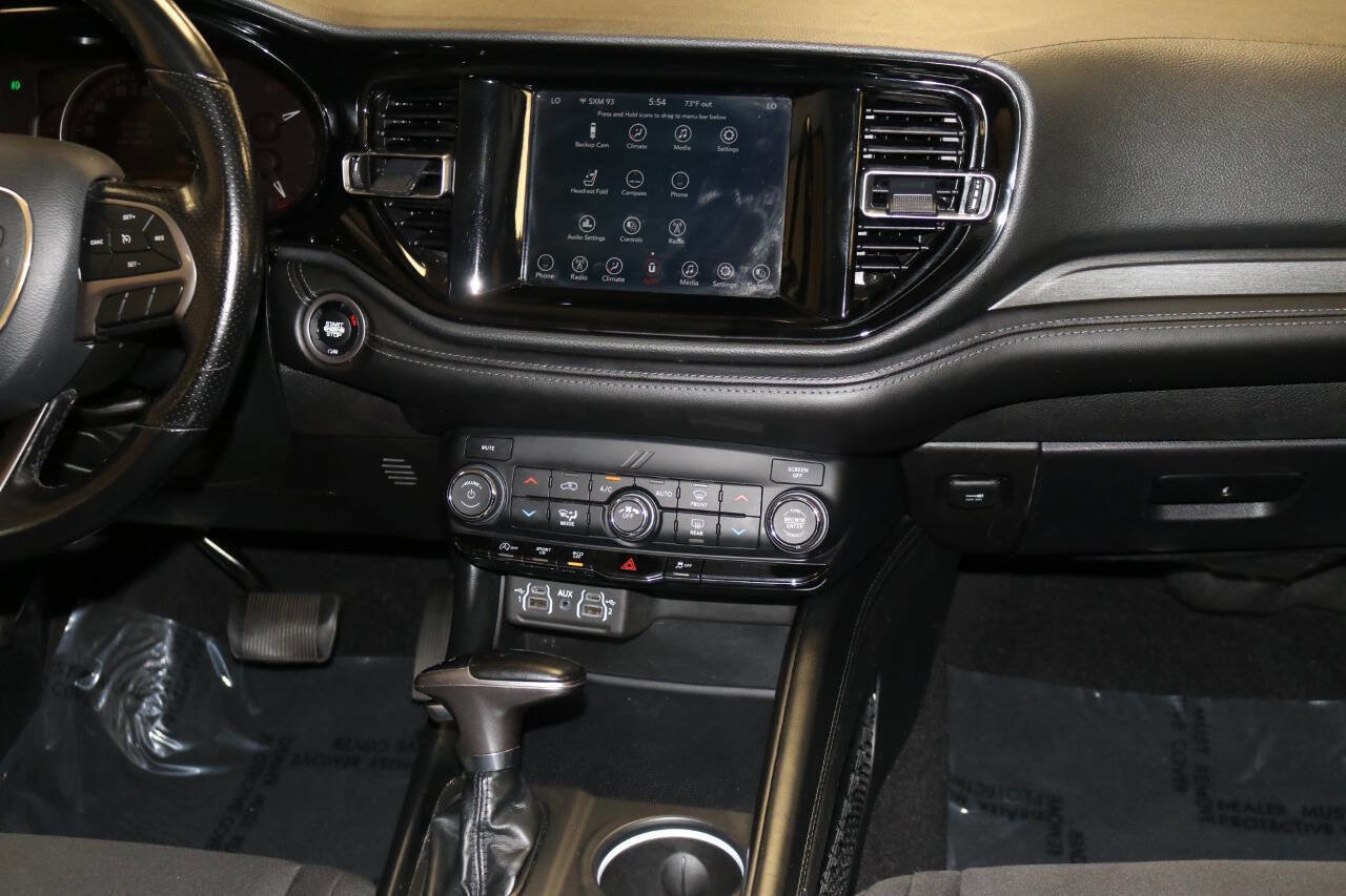 Used 2021 Dodge Durango SXT w/ 3rd Row Seating Group image 25