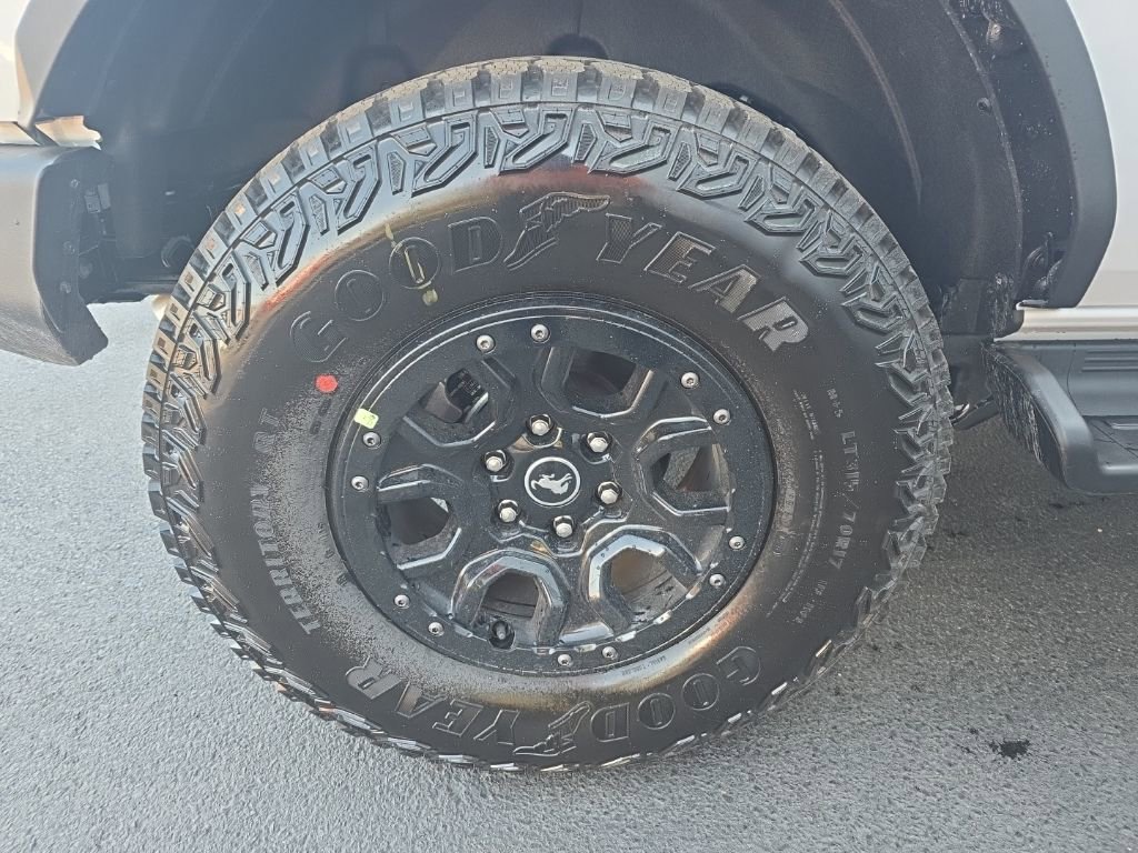 New 2026 Ford Bronco Outer Banks w/ Sasquatch Package image 31