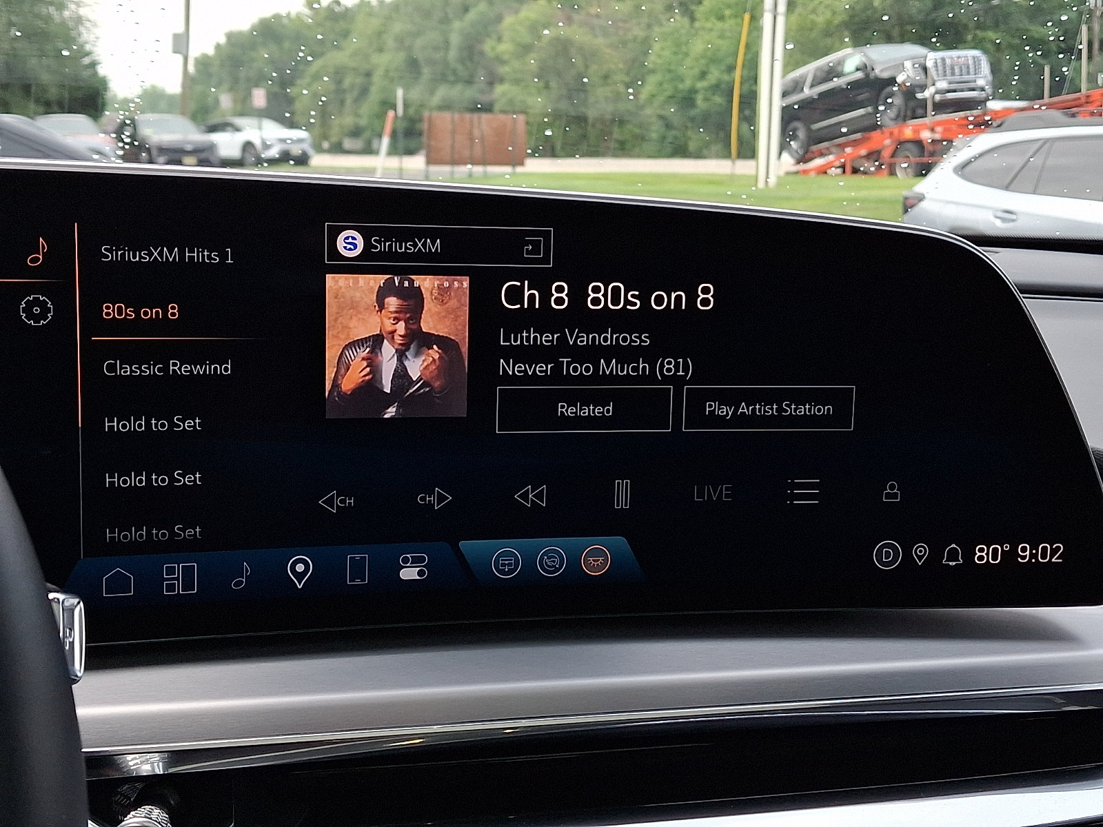 Certified 2024 Cadillac Lyriq Luxury AWD/4WD image 29