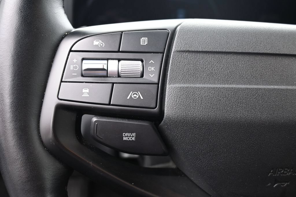 Used 2026 Kia Sportage LX FWD image 24