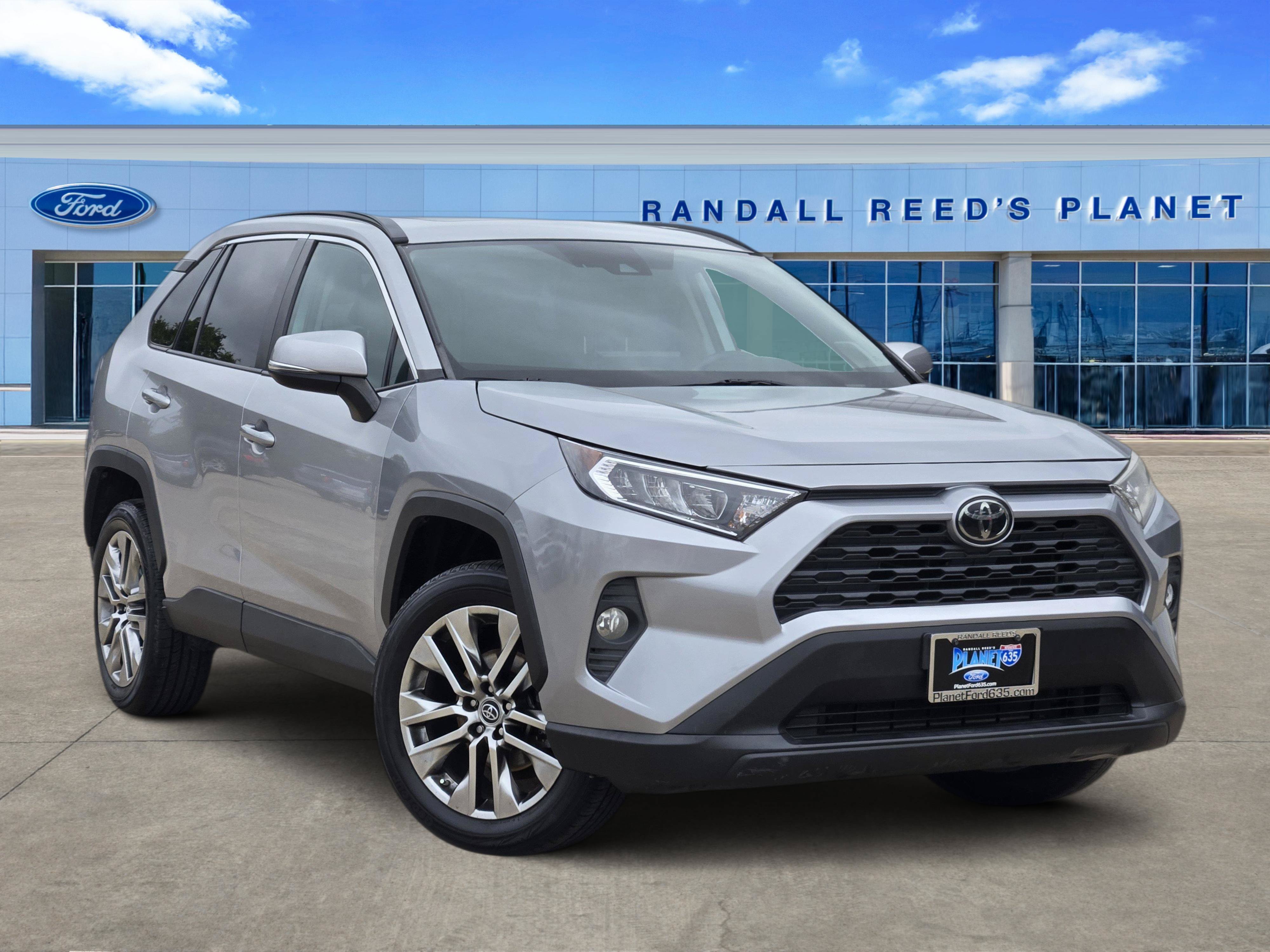 Used 2019 Toyota RAV4 XLE Premium w/ Cold Weather Package