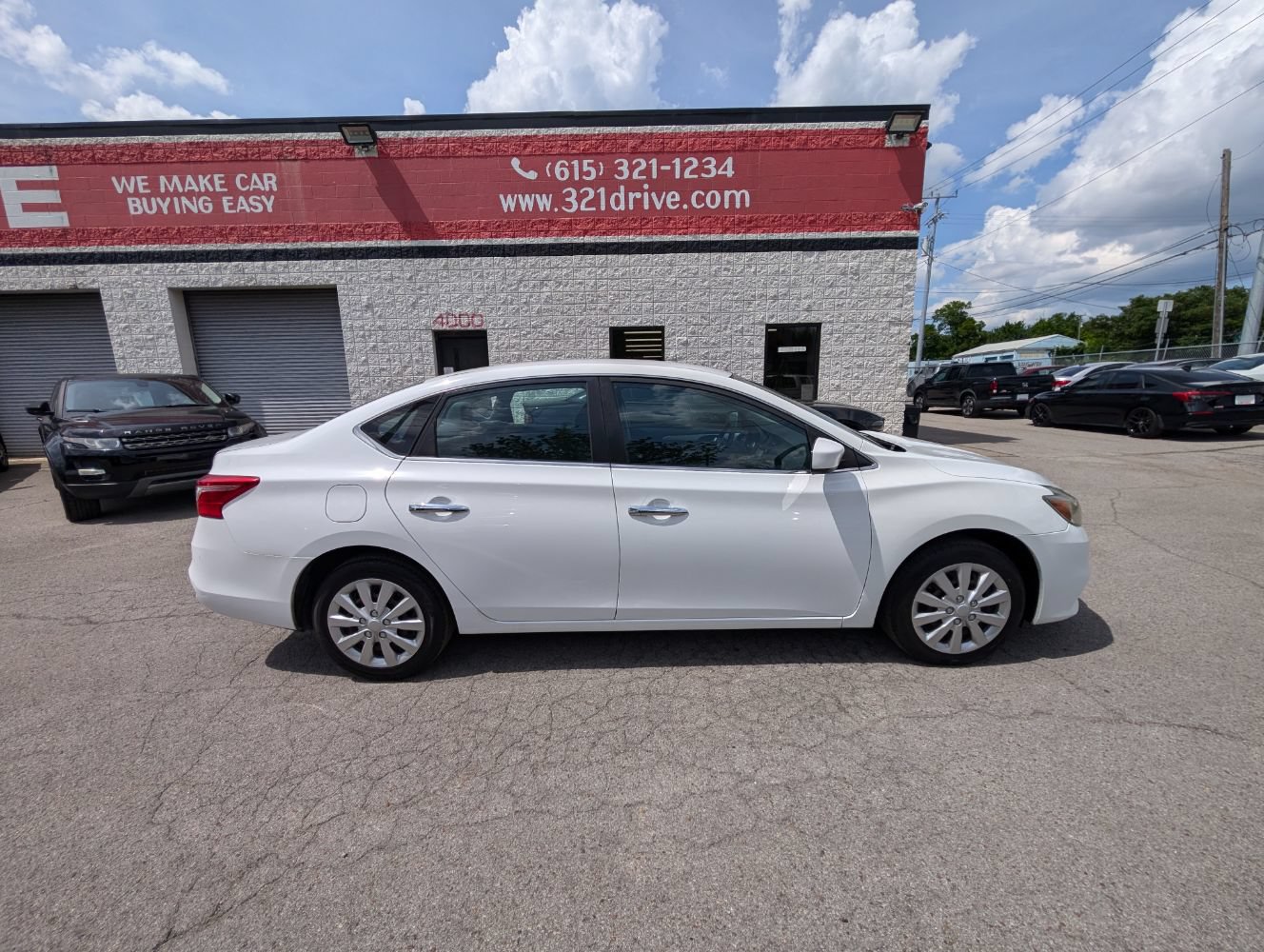 Used 2019 Nissan Sentra S FWD image 5