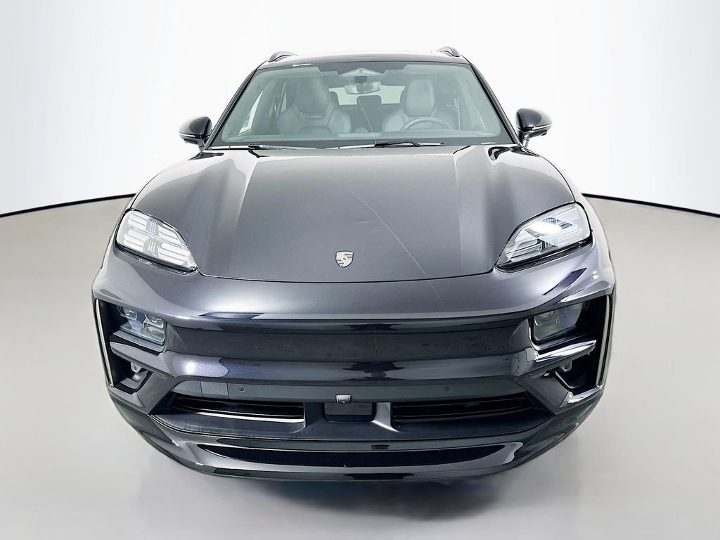 New 2026 Porsche Macan Turbo Electric image 6
