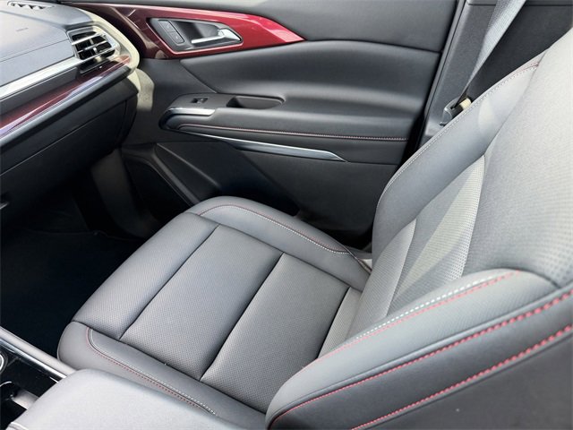 Certified 2025 Chevrolet Traverse Z71 w/ Driver Confidence Package image 15