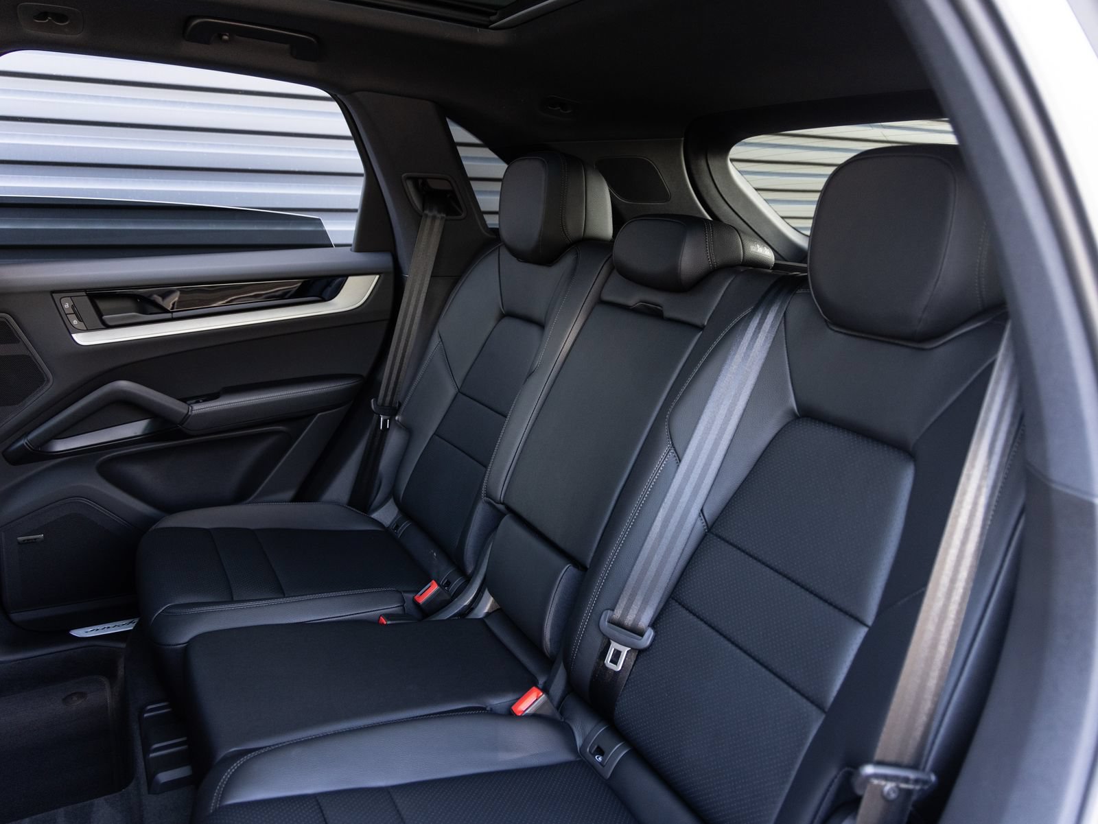 New 2026 Porsche Cayenne AWD/4WD image 25