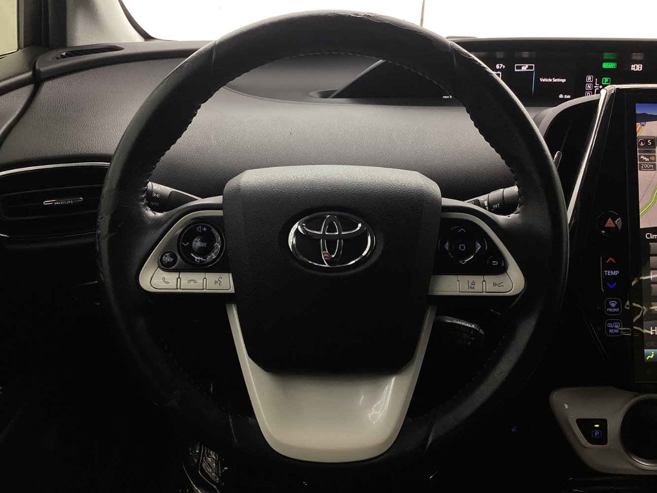 Used 2017 Toyota Prius Prime Premium w/ Carpet Mat Package image 30