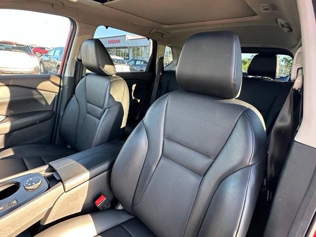 Used 2022 Nissan Rogue SV w/ SV Premium Package AWD/4WD image 27