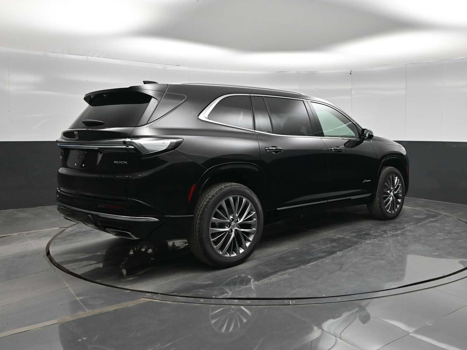 New 2026 Buick Enclave Avenir w/ Super Cruise Package AWD/4WD image 7