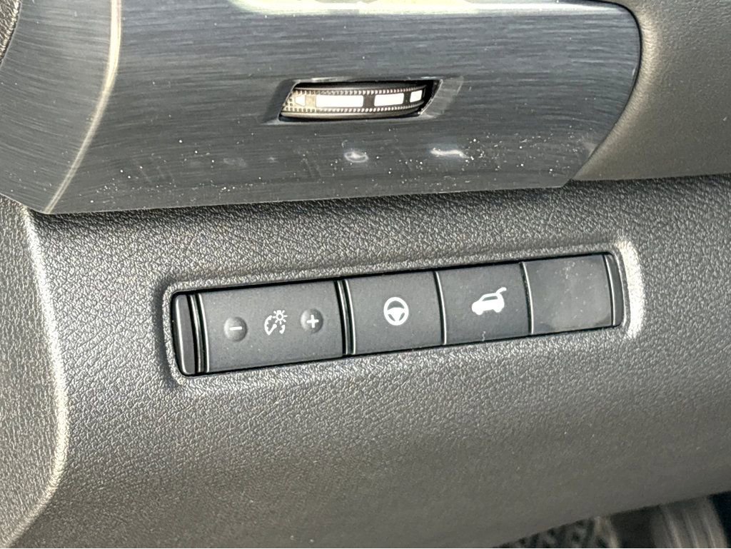 New 2026 Nissan Pathfinder SL w/ Cargo Package FWD image 12