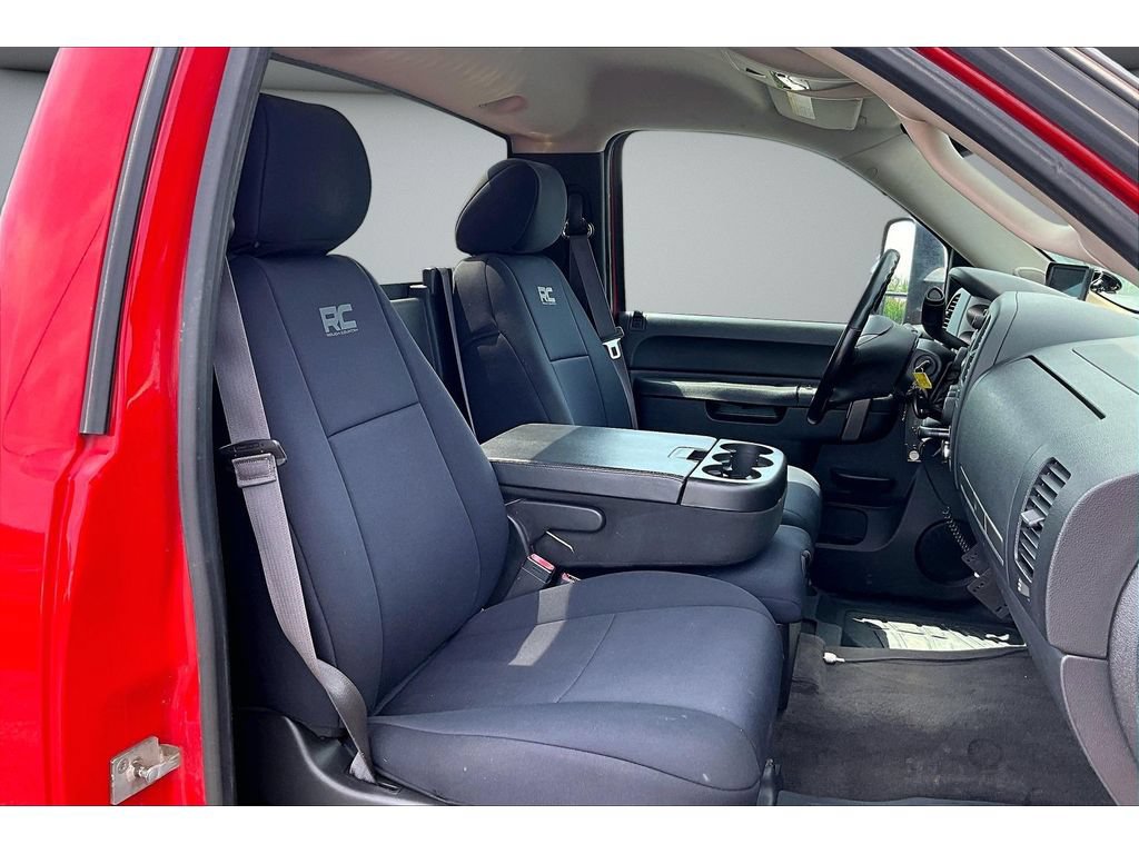 Used 2014 Chevrolet Silverado 2500 LT w/ Snow Plow Prep Package AWD/4WD image 41