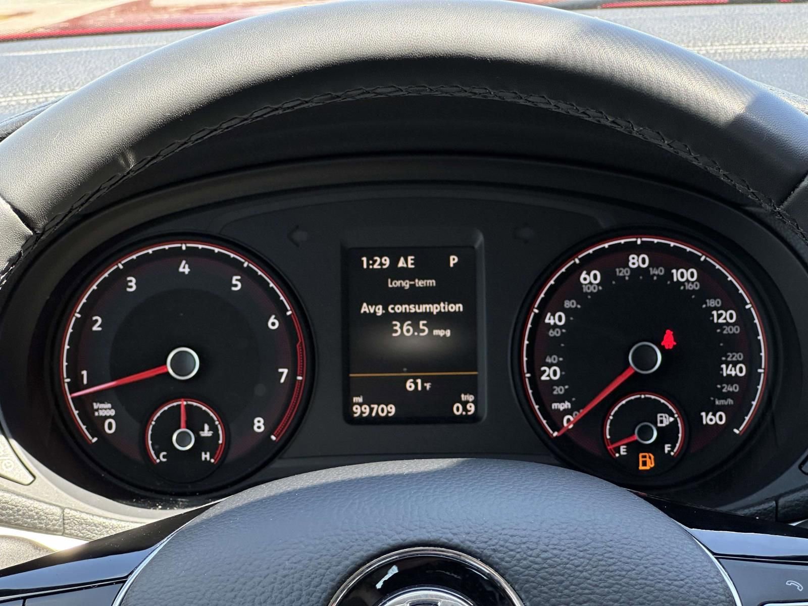 Used 2022 Volkswagen Passat 2.0T SE image 25