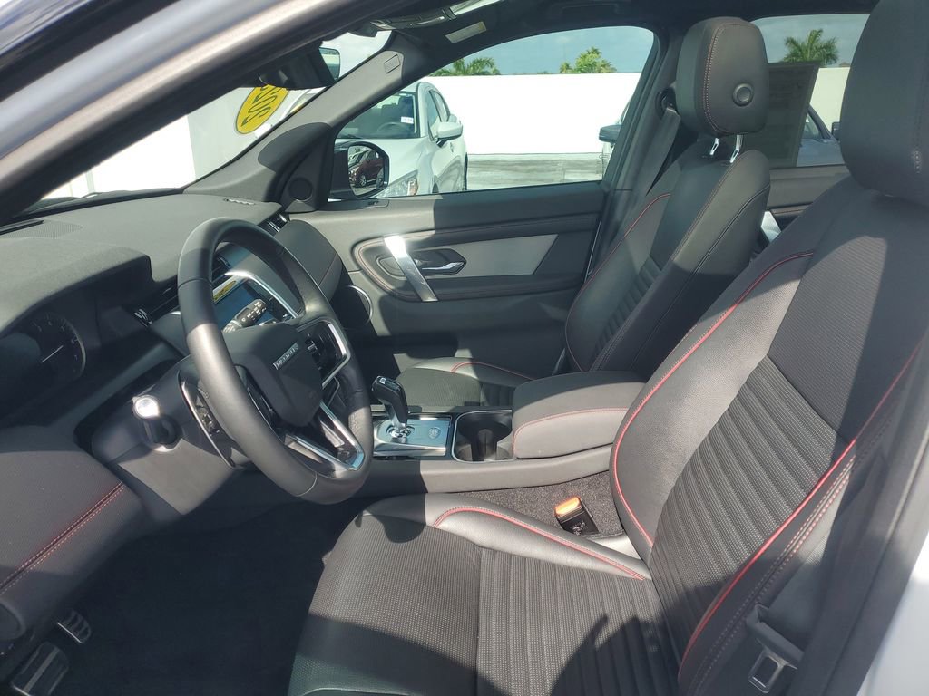 Used 2023 Land Rover Discovery Sport S R-Dynamic image 15