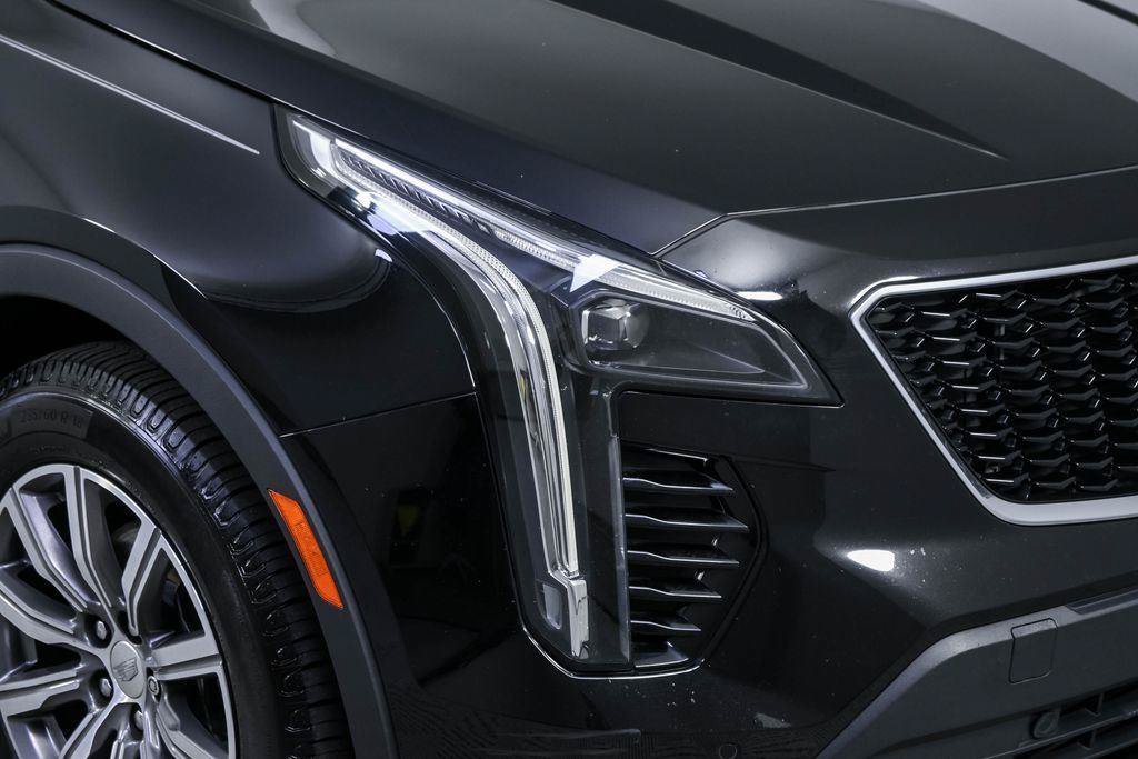 Used 2019 Cadillac XT4 Sport w/ Cold Weather Package FWD image 38