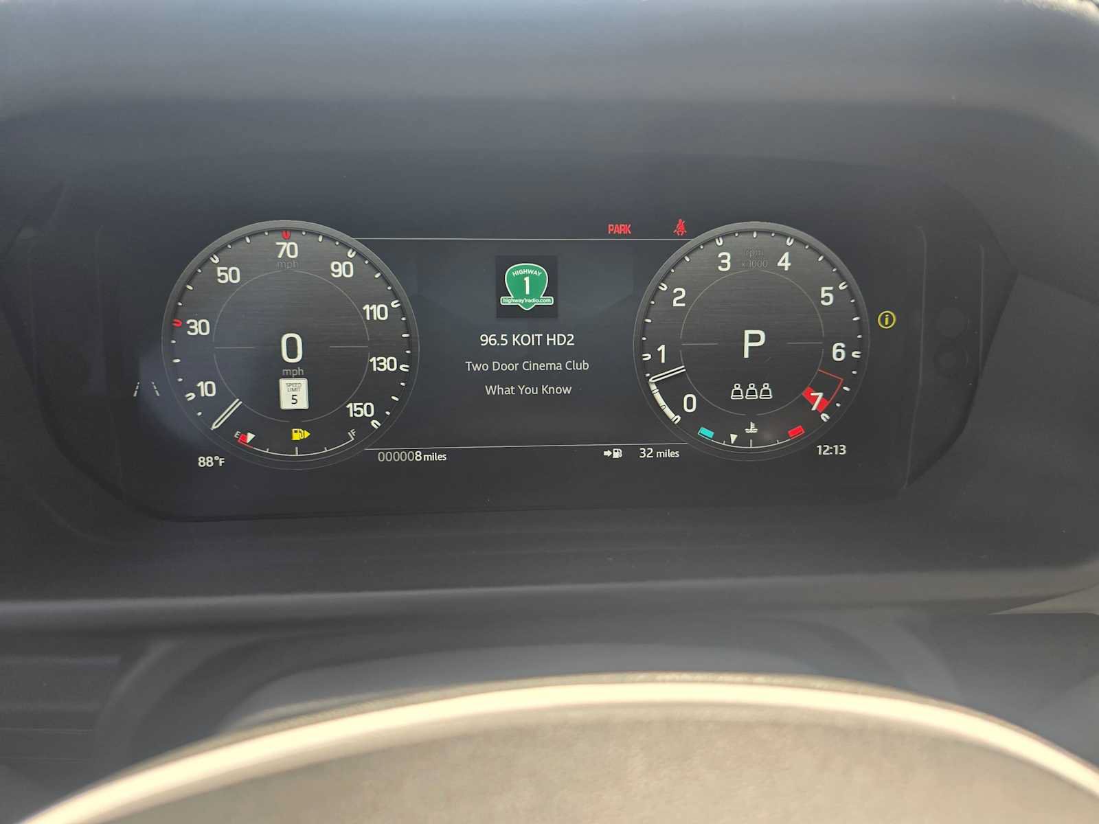 New 2026 Land Rover Defender 110 X-Dynamic SE AWD/4WD image 26