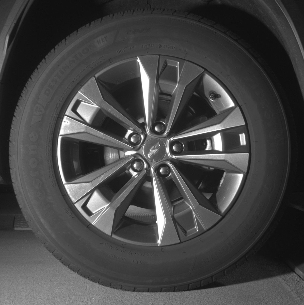 Used 2025 Chevrolet Equinox LT FWD image 15