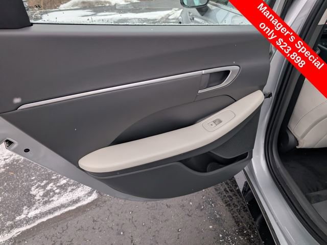 Certified 2024 Hyundai Sonata SEL w/ Convenience Package image 10