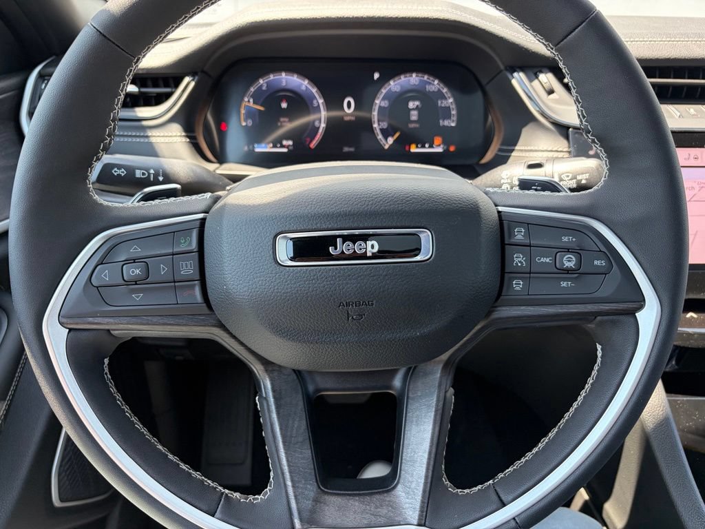 New 2026 Jeep Grand Cherokee L Limited AWD/4WD image 38